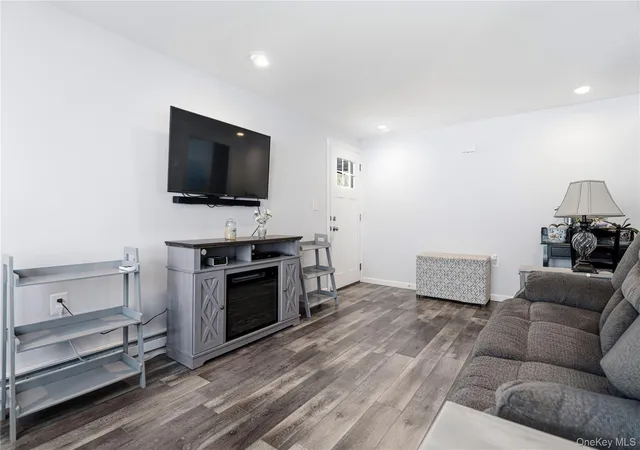 Photo 3 of Condo for sale at 35 Village Cir S, Brookhaven, NY 11949 | MLS# 1022713 | Listing updated on 2026-09-18