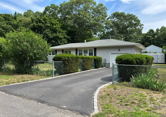 Photo 1 of Single family home for sale at 72 Fanning Blvd, Riverhead, NY 11901 | MLS# 1022877 | Listing updated on 2026-09-18