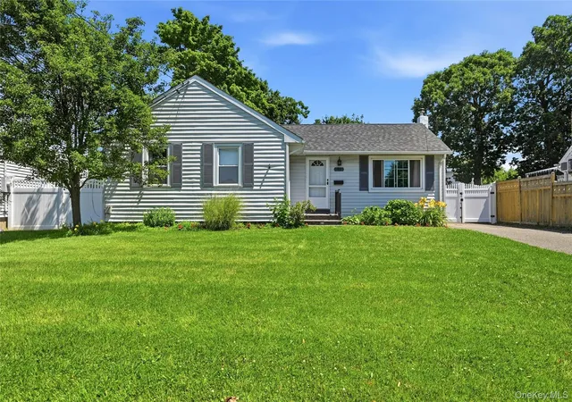 Photo 1 of Sale Pending at 49 Bacon Ln, Babylon, NY 11702 | MLS# 1023667 | Listing updated on 2026-09-18