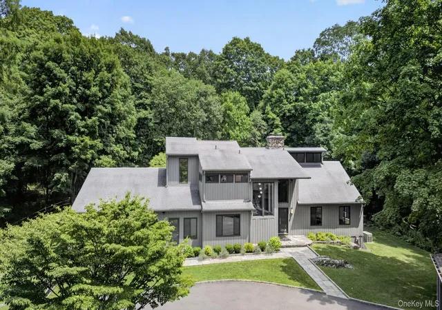 Single family home for sale at 230 E Middle Patent Rd, Bedford, NY 10506 | MLS# 1023671