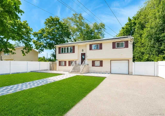 Photo 3 of Sale Pending at 9 Hamlin Ave, West Babylon, NY 11704 | MLS# 1023868 | Listing updated on 2026-09-18