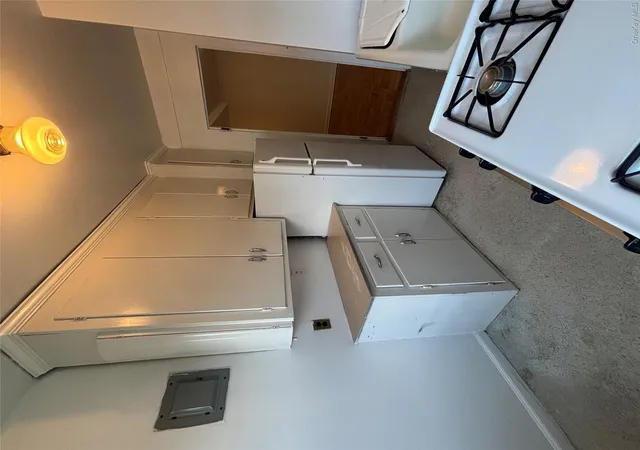 Photo 4 of Sale Pending at 235 Garth Rd #A6F, Eastchester, NY 10583 | MLS# 1024135 | Listing updated on 2026-09-18