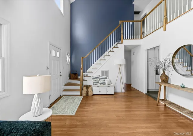 Photo 3 of Sale Pending at 19 Duquesne Dr, Huntington, NY 11740 | MLS# 1024386 | Listing updated on 2026-09-18