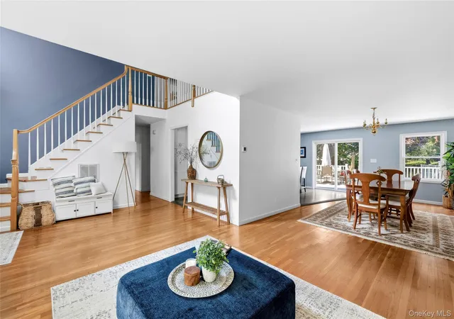 Photo 4 of Sale Pending at 19 Duquesne Dr, Huntington, NY 11740 | MLS# 1024386 | Listing updated on 2026-09-18