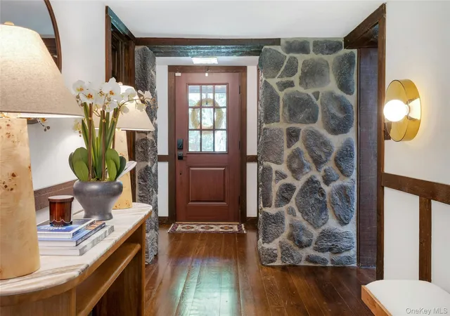 Photo 3 of Single family home for sale at 183 Hickory Kingdom Rd, North Castle, NY 10506 | MLS# 1024754 | Listing updated on 2026-09-18