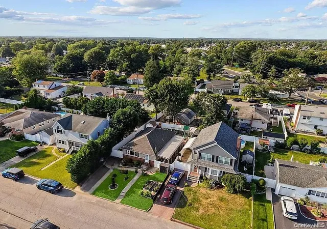 Photo 2 of Sale Pending at 30 44th Street, Lindenhurst, NY 11757 | MLS# 1025209 | Listing updated on 2026-09-18