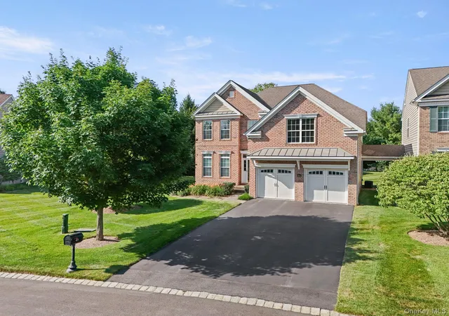 Photo 1 of Single family home for sale at 421 Vassar Pl, Fishkill, NY 12524 | MLS# 1025492 | Listing updated on 2026-09-18