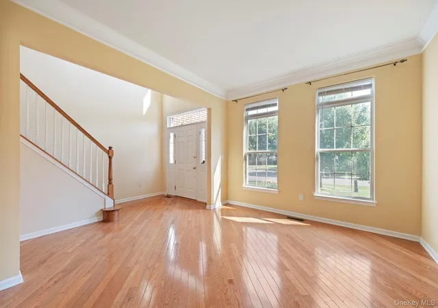Photo 4 of Single family home for sale at 421 Vassar Pl, Fishkill, NY 12524 | MLS# 1025492 | Listing updated on 2026-09-22