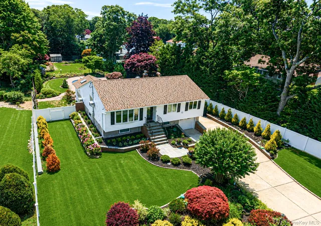 Photo 1 of Single family home for sale at 22 Milburn Rd, South Setauket, NY 11720 | MLS# 1025708 | Listing updated on 2026-09-18