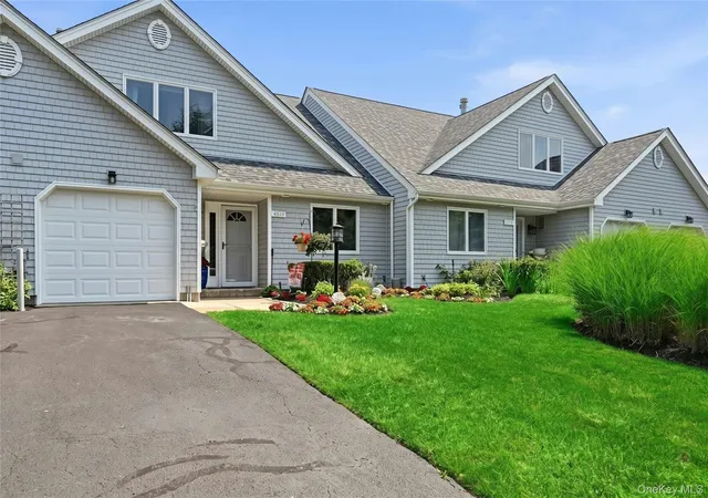 Photo 3 of Sale Pending at 4010 The Fairway, Calverton, NY 11933 | MLS# 1026327 | Listing updated on 2026-09-18