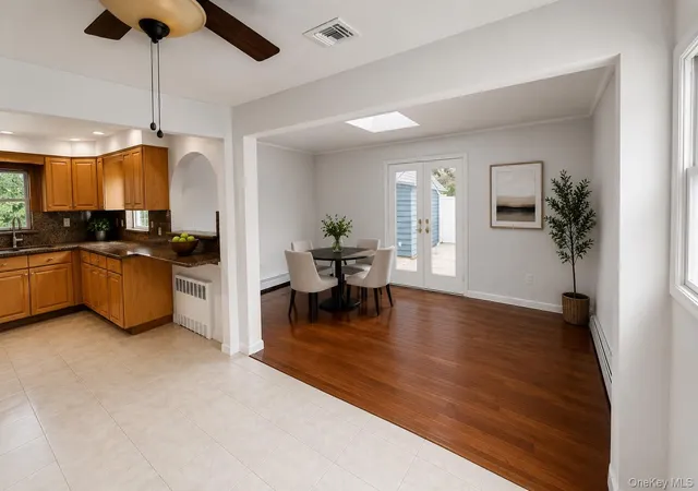 Photo 4 of Sale Pending at 51 E Hollywood Ave, Babylon, NY 11757 | MLS# 1026358 | Listing updated on 2026-09-18