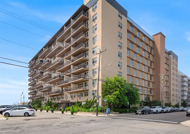 Photo 1 of Sale Pending at 25 Neptune Blvd #6F, Long Beach, NY 11561 | MLS# 1027184 | Listing updated on 2026-09-18