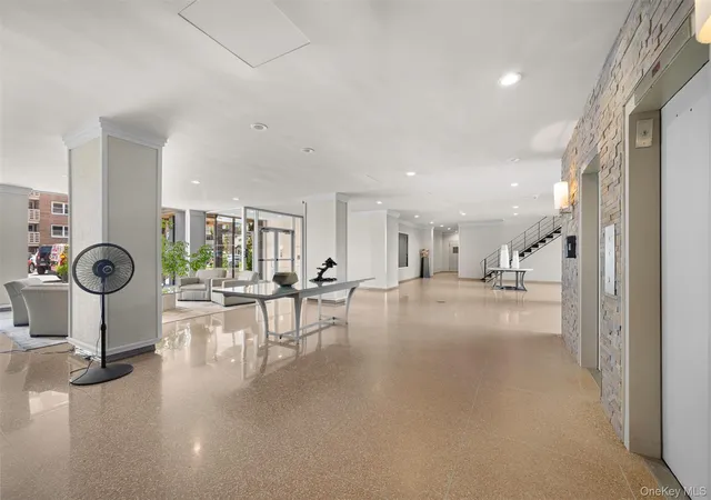Photo 4 of Sale Pending at 25 Neptune Blvd #6F, Long Beach, NY 11561 | MLS# 1027184 | Listing updated on 2026-09-18