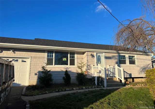 Photo 1 of Sale Pending at 31 Stockton St, Islip, NY 11717 | MLS# 1027406 | Listing updated on 2026-09-18
