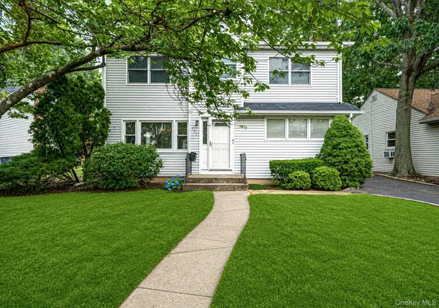 Photo 2 of Sale Pending at 751 Fillmore Rd, East Meadow, NY 11554 | MLS# 1027594 | Listing updated on 2026-09-18