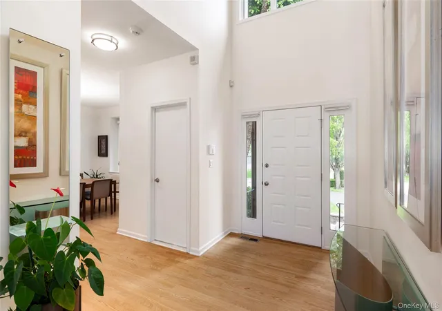 Photo 2 of Sale Pending at 142 Woodbrook Rd, White Plains, NY 10605 | MLS# 1028647 | Listing updated on 2026-09-18
