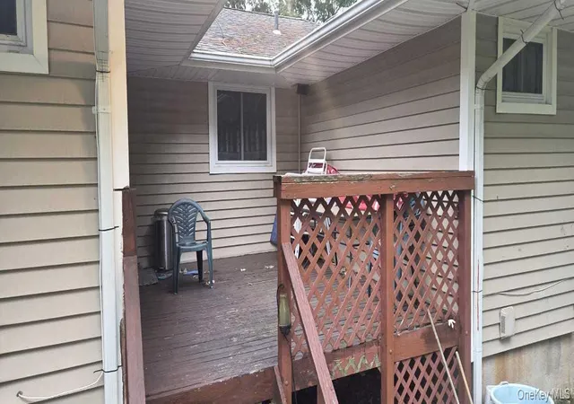 Photo 3 of Sale Pending at 1080 Ocean Ave, Bay Shore, NY 11706 | MLS# 1030049 | Listing updated on 2026-09-18