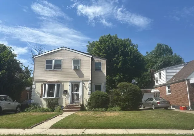 Photo 3 of Single family home for sale at 83 Norfolk Dr W, Elmont, NY 11003 | MLS# 1030334 | Listing updated on 2026-09-21