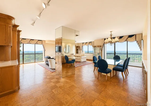 Photo 2 of Condo for sale at 26910 Grand Central Pkwy #19O, New York, NY 11005 | MLS# 1030472 | Listing updated on 2026-09-18