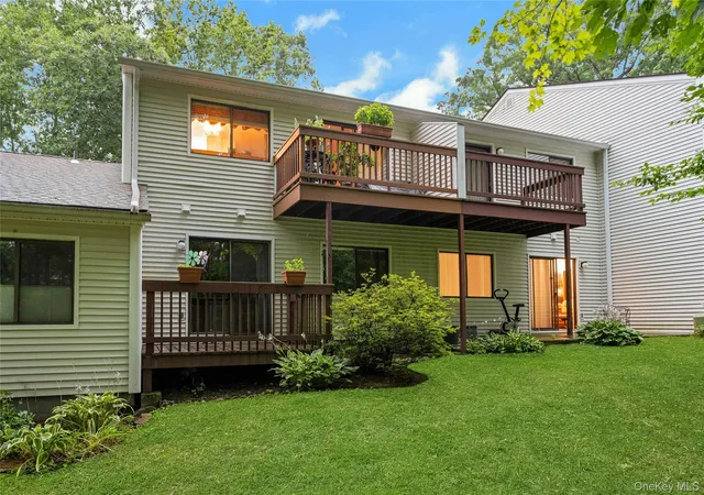Photo 3 of Condo for sale at 90 Molly Pitcher Ln #F, Yorktown, NY 10598 | MLS# 1030553 | Listing updated on 2026-09-17