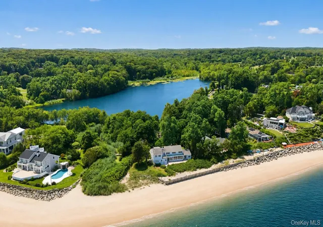 Photo 1 of Sale Pending at 91 Fresh Pond Rd, Huntington, NY 11768 | MLS# 1030897 | Listing updated on 2026-09-18