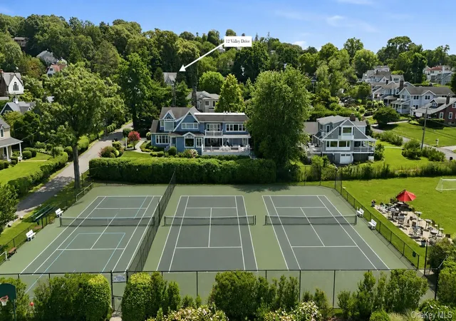 Photo 3 of Sale Pending at 12 Valley Dr, Huntington, NY 11743 | MLS# 1030906 | Listing updated on 2026-09-18