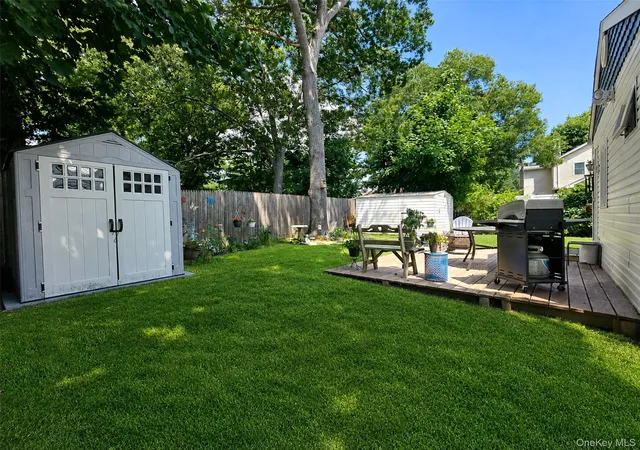 Photo 3 of Single family home for sale at 11 Cooke Ave, Brookhaven, NY 11742 | MLS# 1031192 | Listing updated on 2026-09-18
