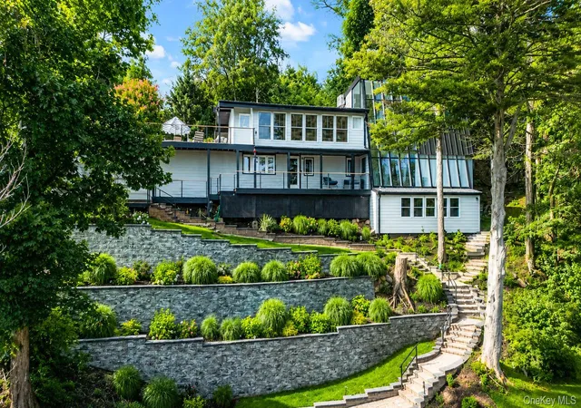 Photo 2 of Sale Pending at 26 Argyle Dr, Huntington, NY 11768 | MLS# 1031196 | Listing updated on 2026-09-18