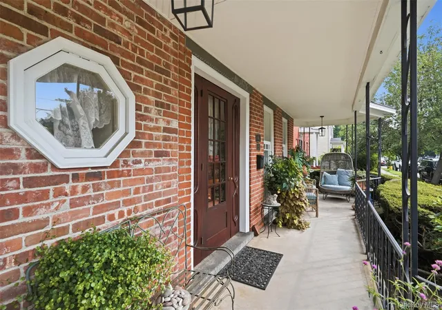 Listing Photo 4 - Condo for sale in building located at 16 Elizabeth St, Port Jervis, NY 12839