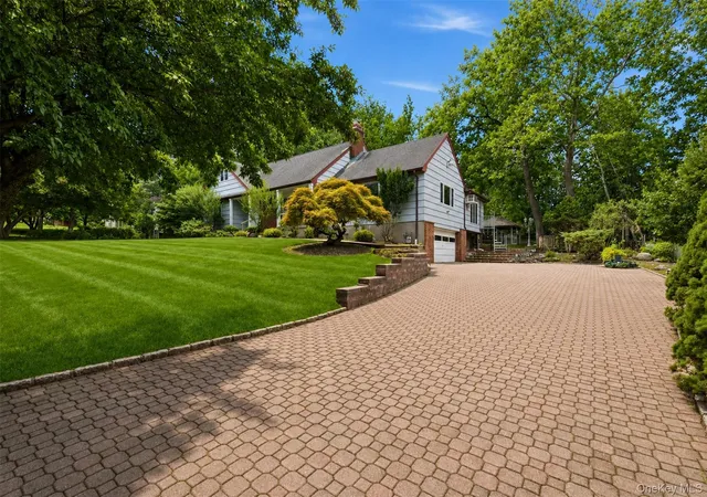 Photo 4 of Sale Pending at 11 Hillside Ct, Ramapo, NY 10901 | MLS# 1031525 | Listing updated on 2026-09-18