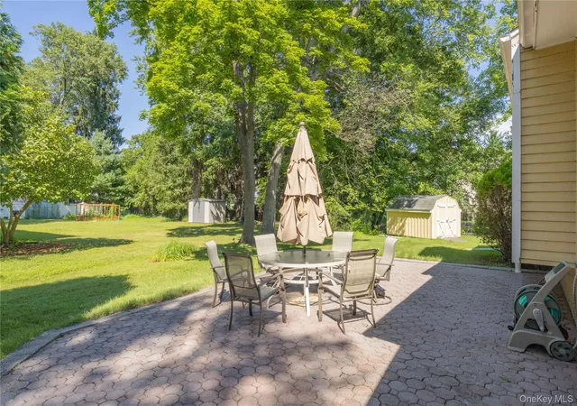 Photo 4 of Sale Pending at 1 Short St, Clarkstown, NY 10994 | MLS# 1031550 | Listing updated on 2026-10-07