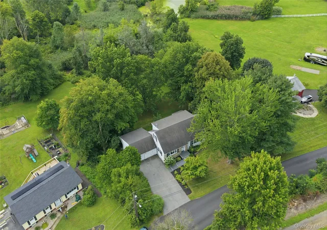 Photo 3 of Single family home for sale at 16 Gabriety Rd, Lloyd, NY 12528 | MLS# 1031669 | Listing updated on 2026-09-18