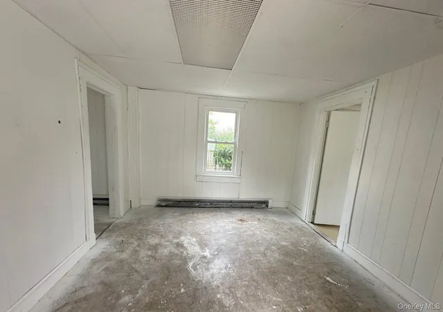 Photo 3 of Single family home for sale at 90 E 3rd Street, Huntington, NY 11746 | MLS# 1031809 | Listing updated on 2026-10-01
