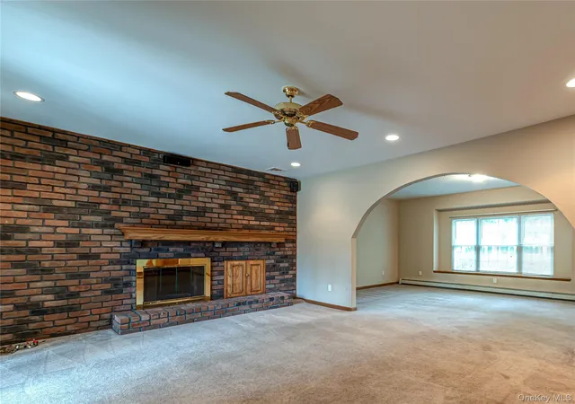 Photo 3 of Single family home for sale at 15 Washington Ave, Brookhaven, NY 11764 | MLS# 1032333 | Listing updated on 2026-09-18