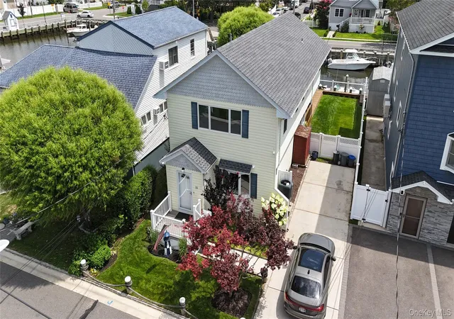 Single family home for sale at 15 West Blvd, Hempstead, NY 11518 | MLS# 1032503
