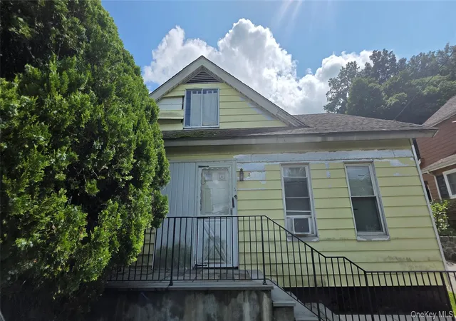 Photo 2 of Sale Pending at 2599 Carmel Ave, Southeast, NY 10509 | MLS# 1032749 | Listing updated on 2026-09-18