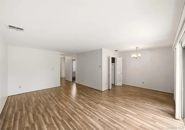 Photo 3 of Sale Pending at 1006 Cabot Path, Smithtown, NY 11780 | MLS# 1033101 | Listing updated on 2026-09-18