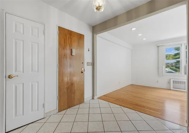Listing Photo 5 - Condo for sale in building located at 2 Winchester Ave, Yonkers, NY 10701 - Unit #1A