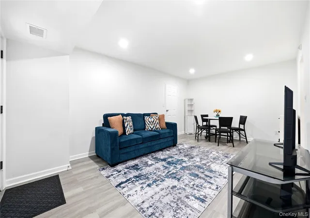 Photo 3 of House for sale at 15 Sierra Ct #15, Brookhaven, NY 11727 | MLS# 1033852 | Listing updated on 2026-09-18
