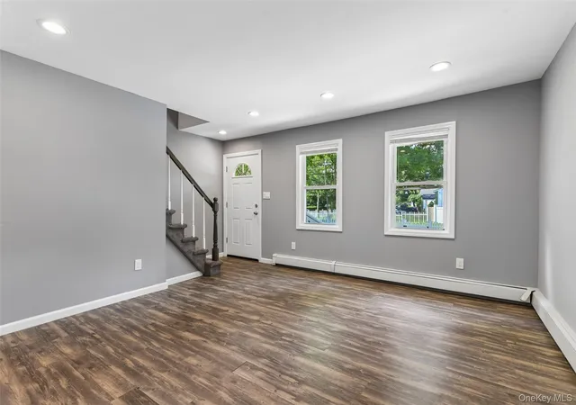 Photo 3 of Sale Pending at 416 Arizona Ave, Islip, NY 11706 | MLS# 1035035 | Listing updated on 2026-10-03