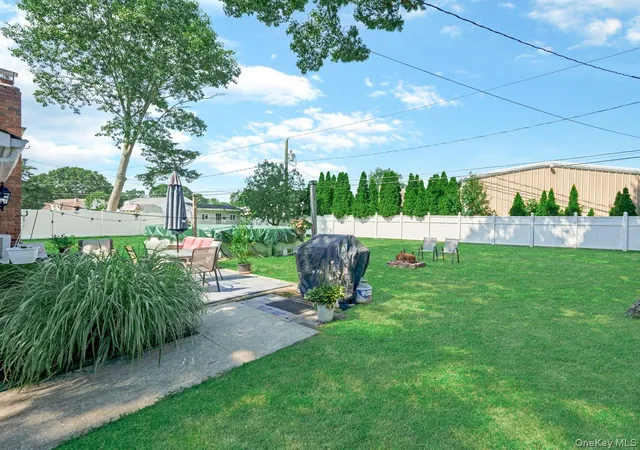 Photo 3 of Sale Pending at 10 Corvair Ln, Brookhaven, NY 11784 | MLS# 1035442 | Listing updated on 2026-09-18