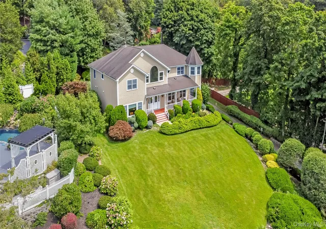 Photo 3 of Sale Pending at 230 Woodbine Ave, Huntington, NY 11768 | MLS# 1035659 | Listing updated on 2026-09-29