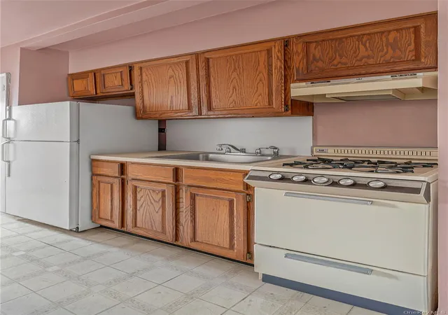 Photo 2 of House for sale at 66-92 Selfridge St #4H, New York, NY 11375 | MLS# 1036226 | Listing updated on 2026-09-17