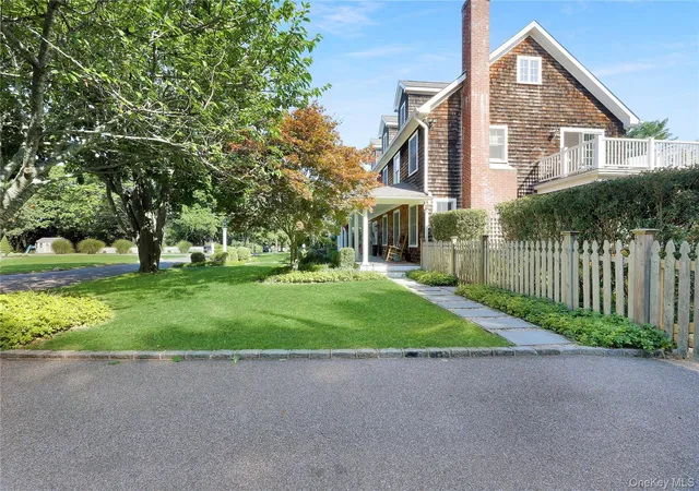 Photo 4 of Single family home for sale at 65 Watchogue Ave, Brookhaven, NY 11940 | MLS# 1036292 | Listing updated on 2026-10-06