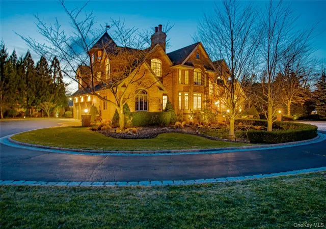 Photo 2 of Mansion for sale at 26 The Helm, Islip, NY 11730 | MLS# 1037419 | Listing updated on 2026-10-20