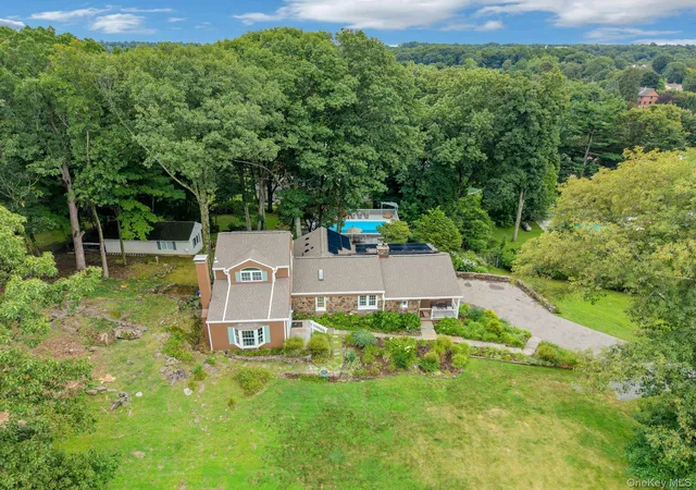 Photo 3 of Sale Pending at 24 Westerly Ln, Mount Pleasant, NY 10594 | MLS# 1037423 | Listing updated on 2026-09-23