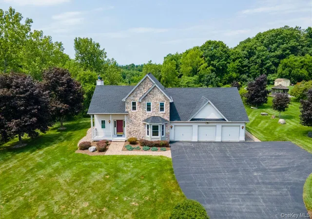 Photo 1 of Single family home for sale at 25 Rachell Rd, Pleasant Valley, NY 12569 | MLS# 1037957 | Listing updated on 2026-09-30