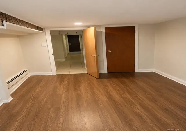 Photo 3 of House for sale at 834 E 229th Street, New York, NY 10466 | MLS# 1038961 | Listing updated on 2026-09-16