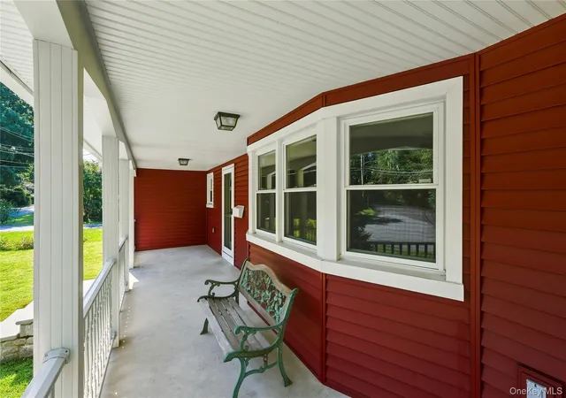 Photo 3 of Single family home for sale at 1 Henning Dr, Cortlandt, NY 10567 | MLS# 1039350 | Listing updated on 2026-10-04