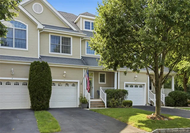 Photo 2 of Sale Pending at 2 Emilys Way, Brookhaven, NY 11733 | MLS# 1039552 | Listing updated on 2026-09-18